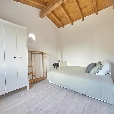 Casa Margarita, Al Lado De Laredo 펜션