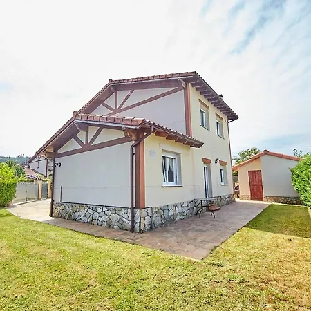 Holiday home Casa Margarita, Al Lado De Laredo