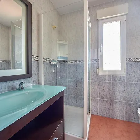 Casa Margarita, Al Lado De Laredo * Rada (Cantabria)